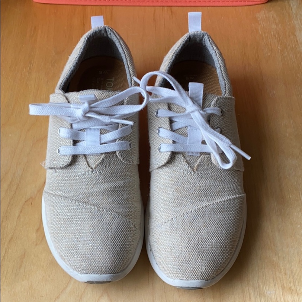TOMS Canvas Sparkle Sneakers Size 6